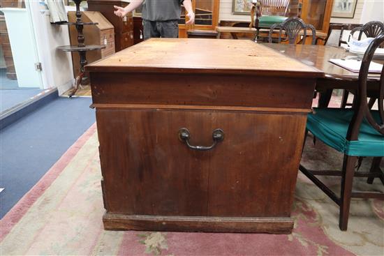 A George III mahogany pedestal partners desk a.f. W.152cm